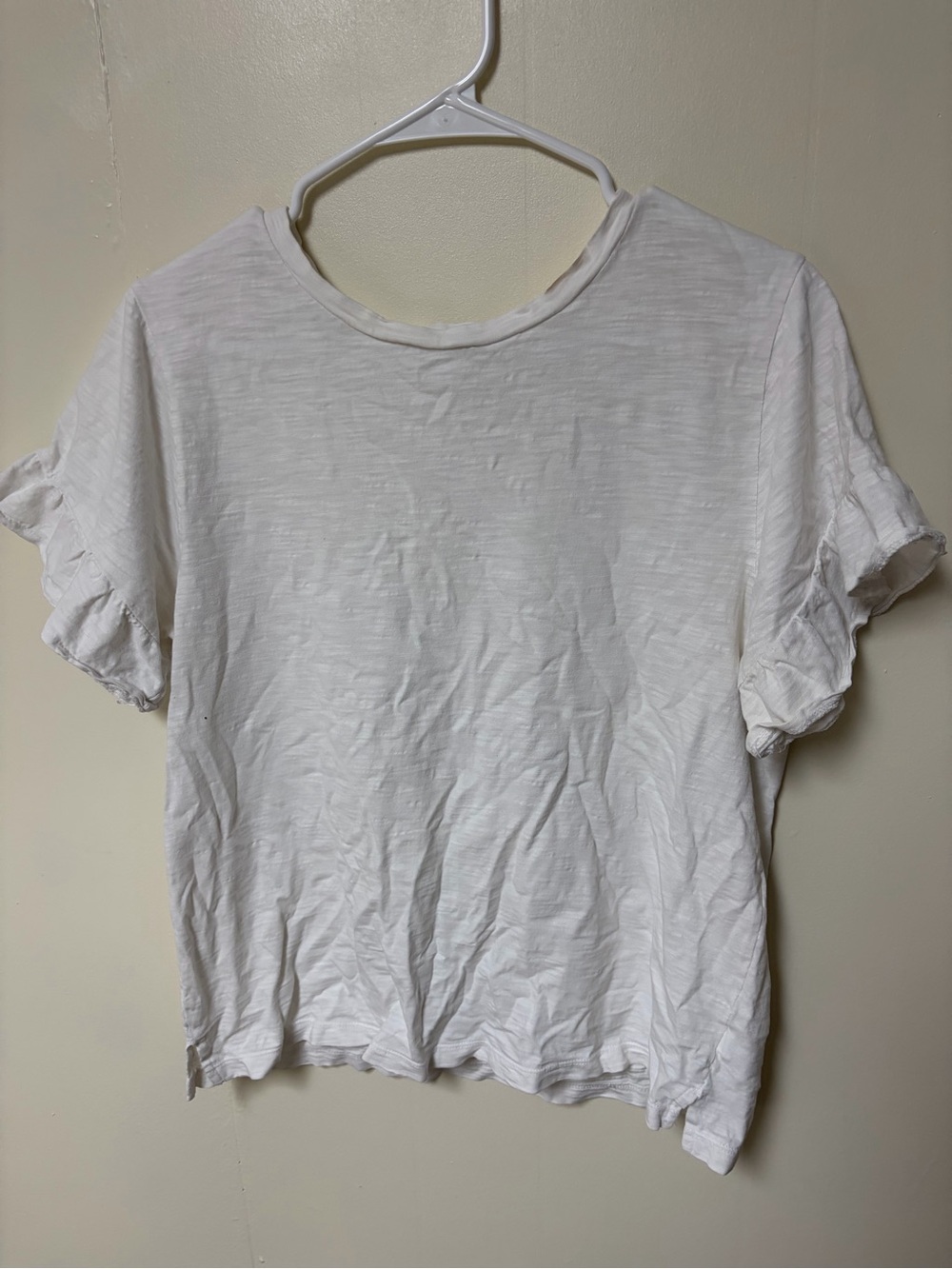 Classic White Short-Sleeve Women’s Top